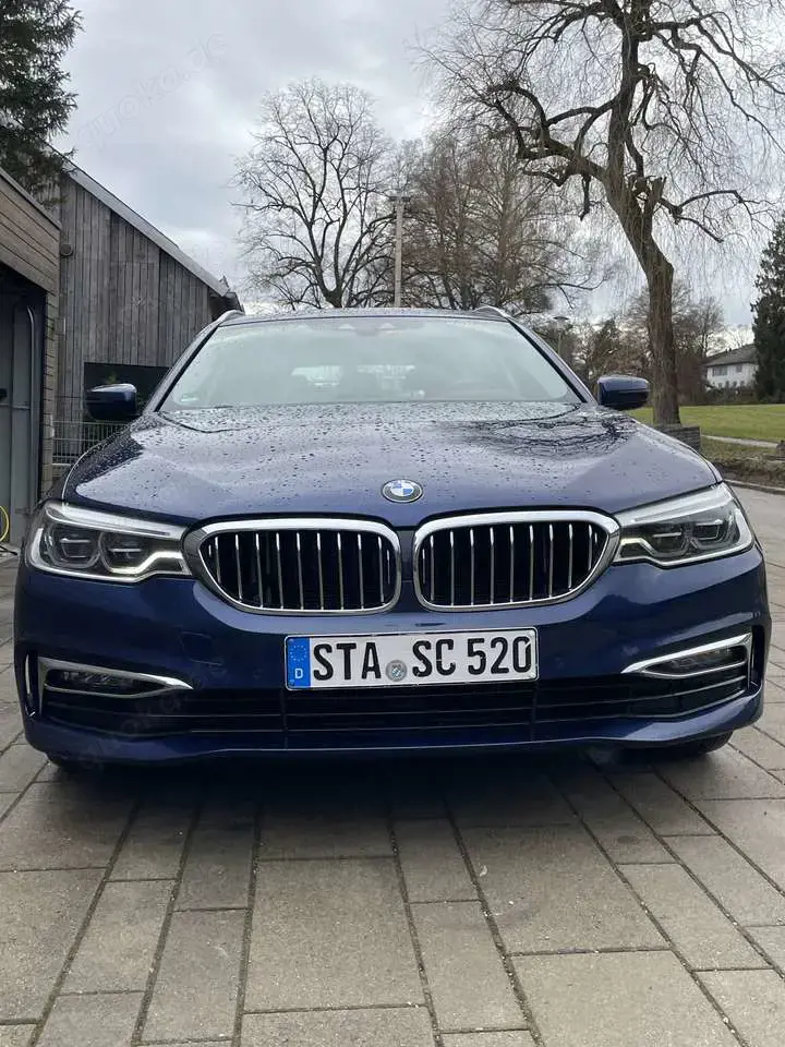 BMW 520 520 d xDrive Luxury Line