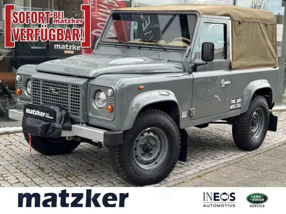 Land Rover Defender 90 L316 Soft Top Works V8 LE Daktari