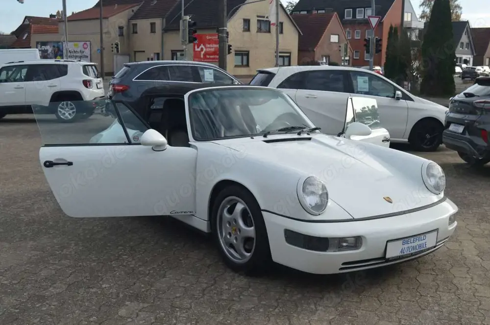 Porsche 911 (964) Cabrio 3.6 Carrera 2 // Sammlerstück / Oldti