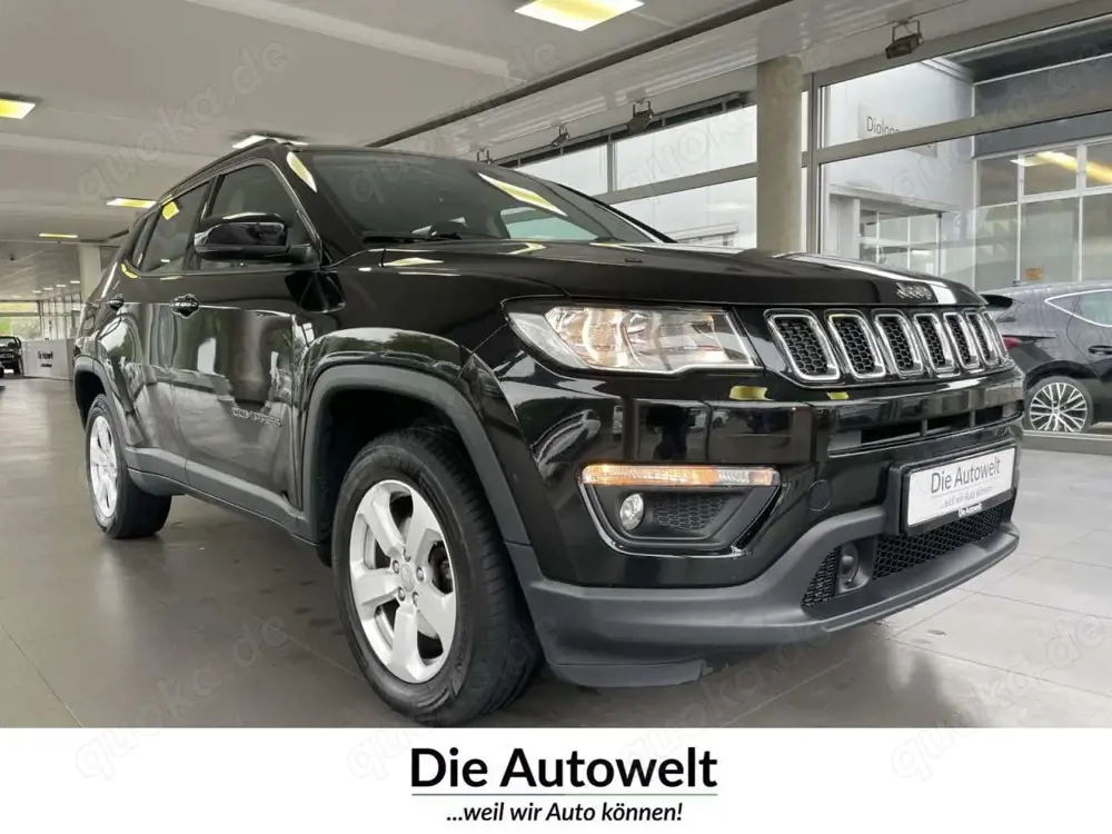 Jeep Compass 2,0 M-Jet 4WD Longitude NAVI PDC KAM GRA Klima