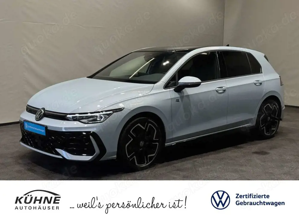 Volkswagen Golf R-Line 1.5 eTSI DSG | MATRIX NAVI PANO AHK