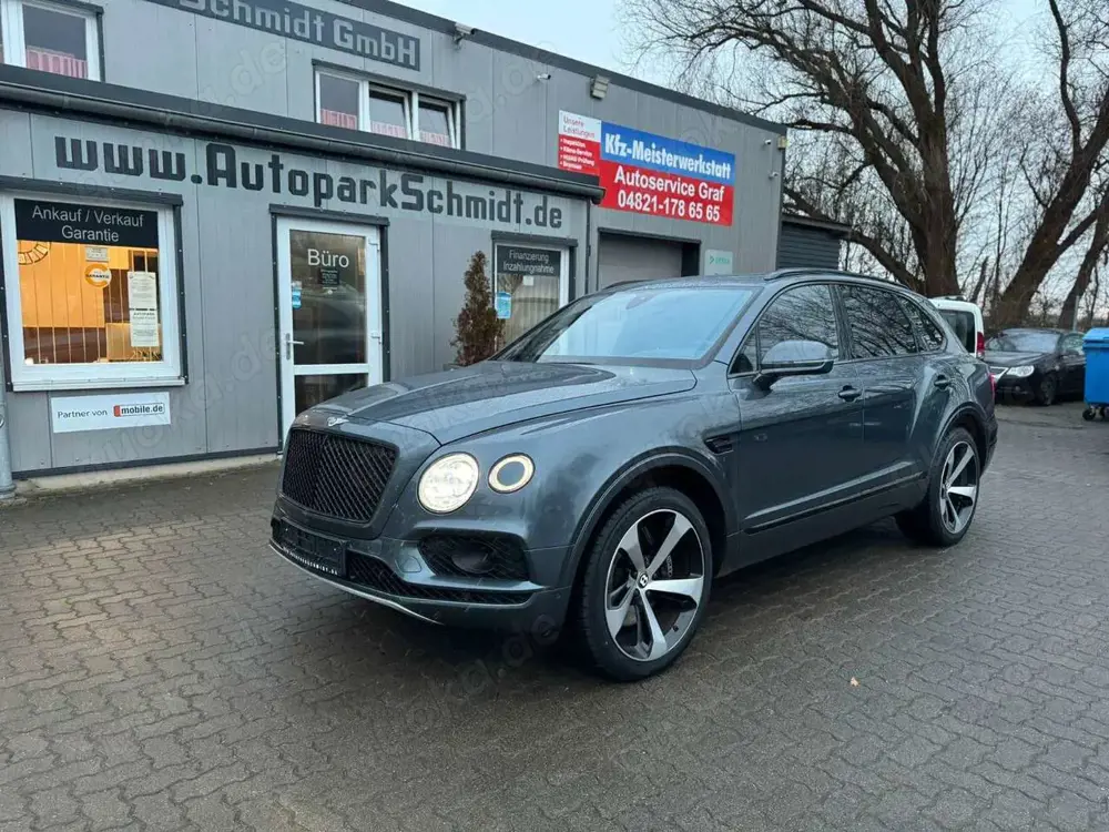 Bentley Bentayga V8 1-HAND*MWST*HUD*AIR*SOFT*360°*PANO!