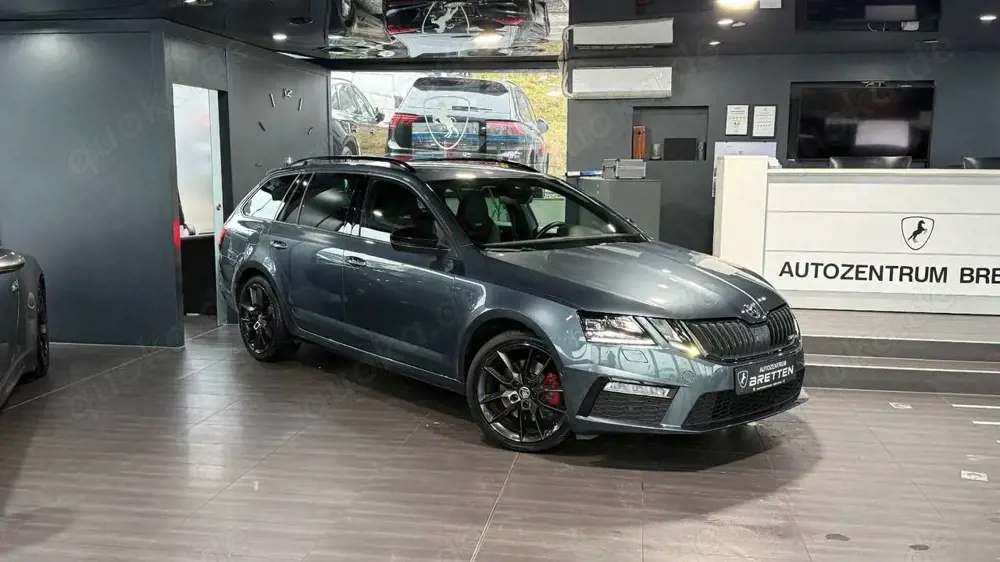 Skoda Octavia 2.0 TDI Combi DSG*RS*4x4*Kamera*ACC*AHK