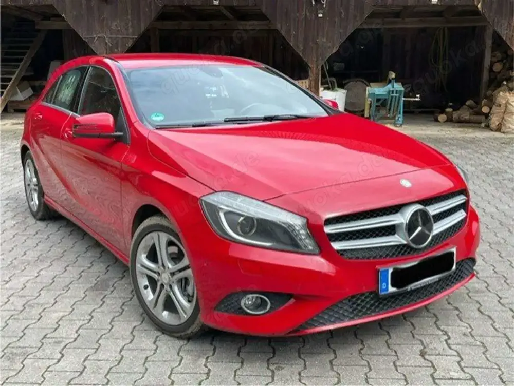 Mercedes-Benz A 200 A 200 (BlueEFFICIENCY)