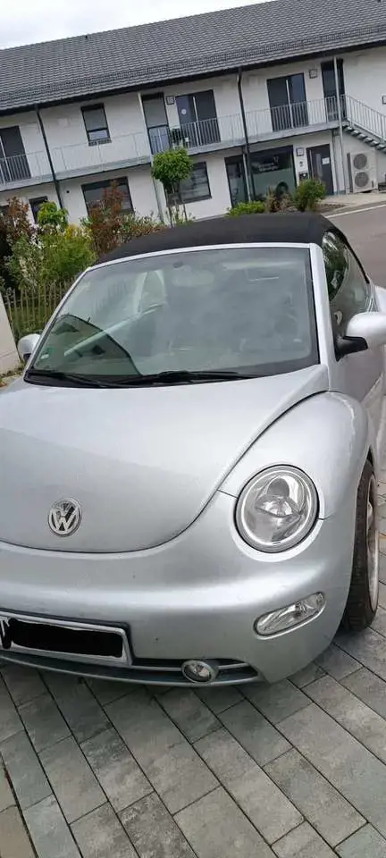 Volkswagen New Beetle Cabriolet 2.0