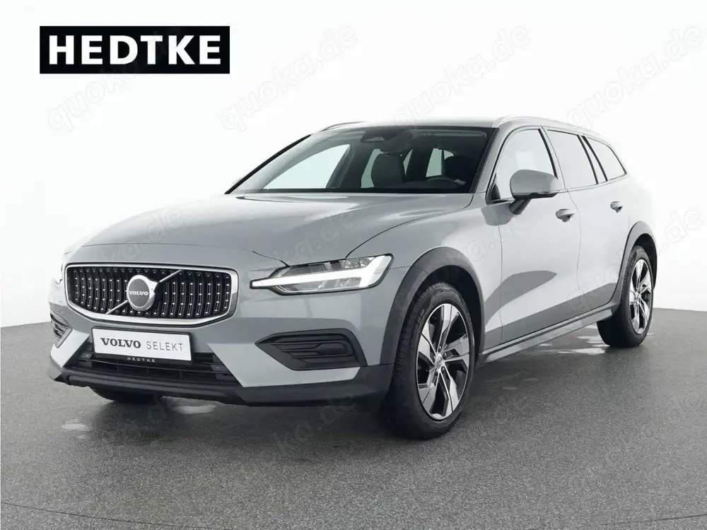 Volvo V60 CC B4 Diesel AWD Plus 18"+AHK+WINTER-PAKET