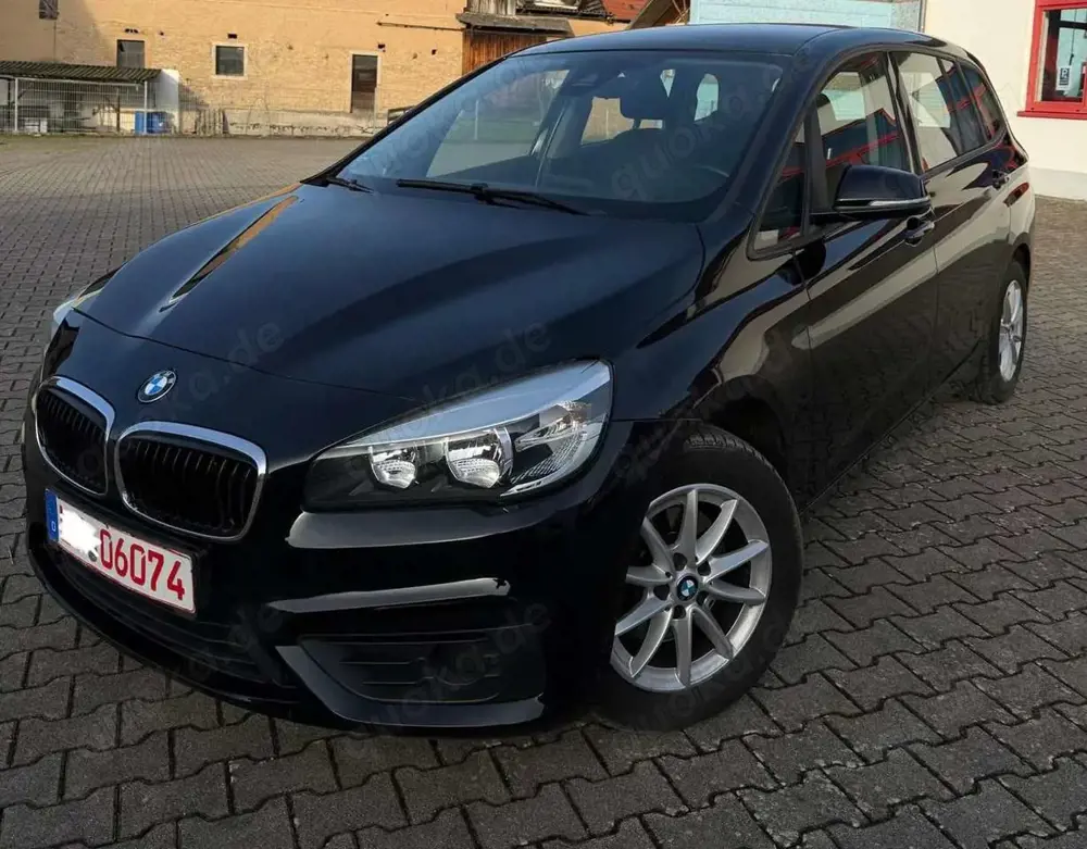 BMW 216 i 2 GranTourer,Navi,Spurhalte Assistent Paket