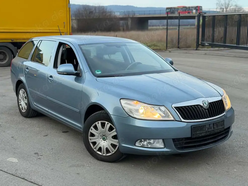 Skoda Octavia Combi 1.4 TSI DSG Klima | PDC | TÜV 01/2027