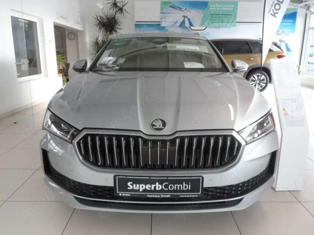 Skoda Superb Combi 1.5 TSI  Aut., LK, AHK, MATRIX, DCC, Canton