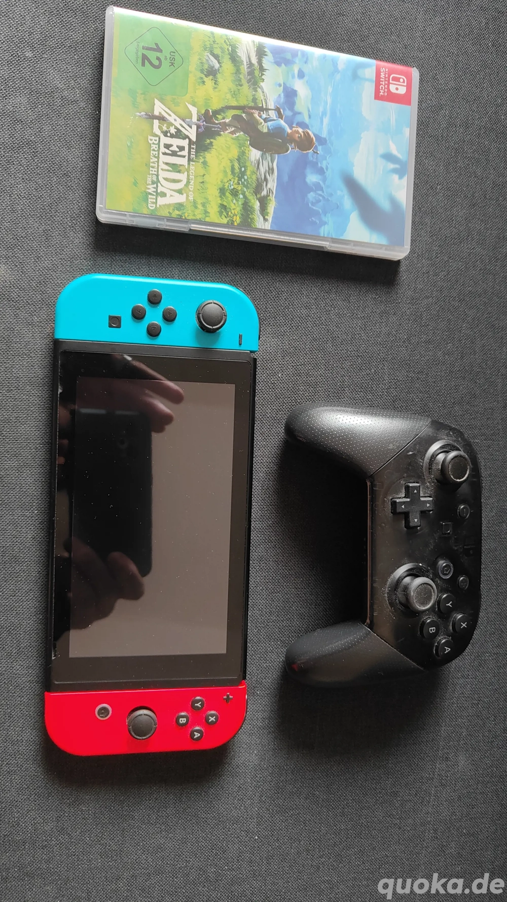 Verkaufe Nintendo Switch 2. Gen mit Pro Controller und Spiel Zelda BotW !