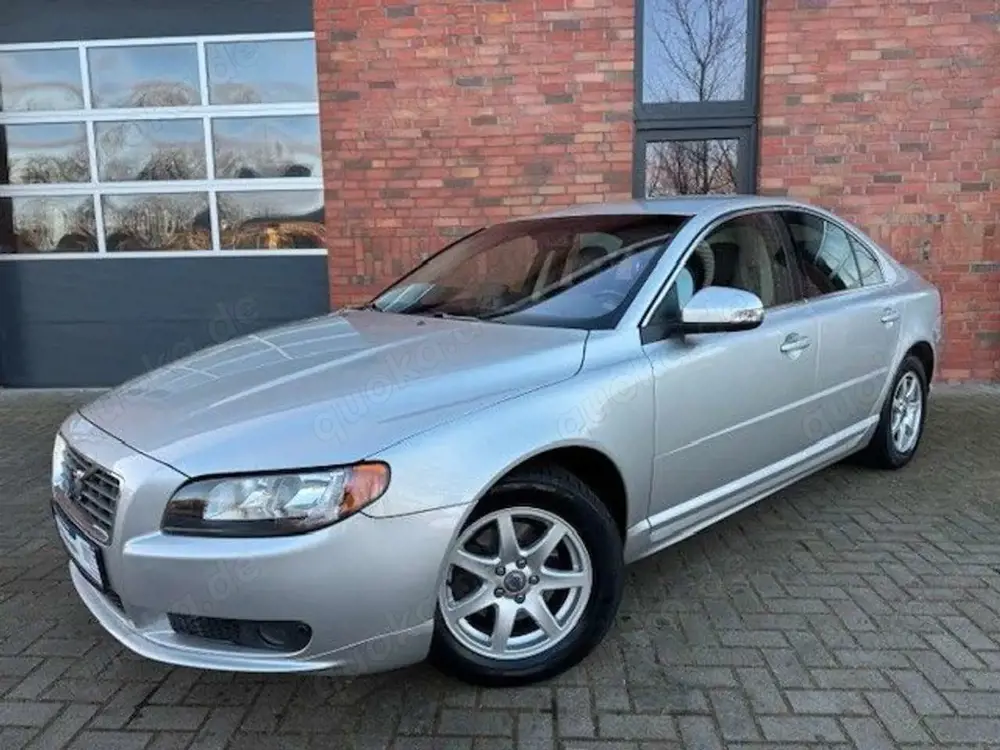 Volvo S80 2.4 D5 AUT, LEDER,SITZH,AHK,SEHR GEPFLEGT
