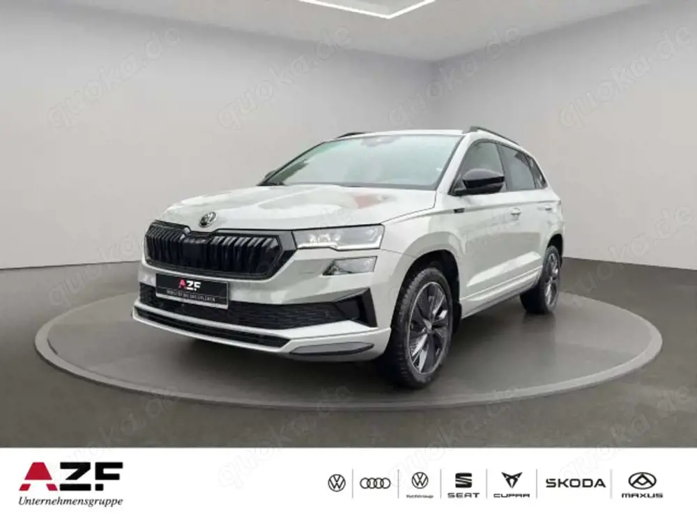 Skoda Karoq Sportline 1.5 TSI DSG ACC+AHK+LED+RFK