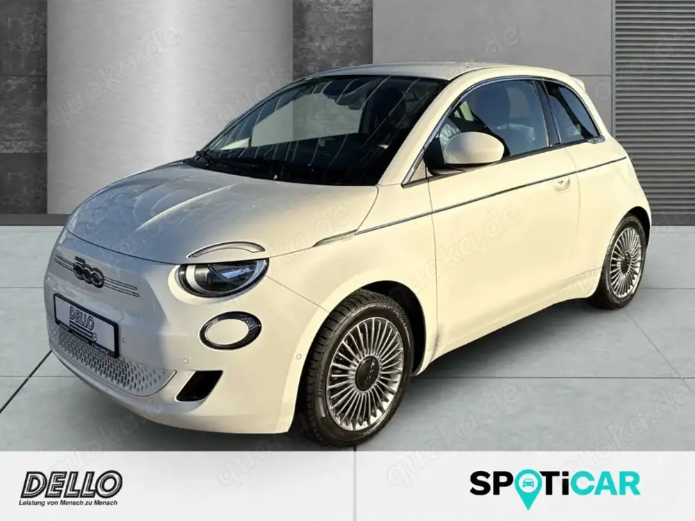 Fiat 500e Komfort-Paket Style-Paket Kamera DAB Tempomat