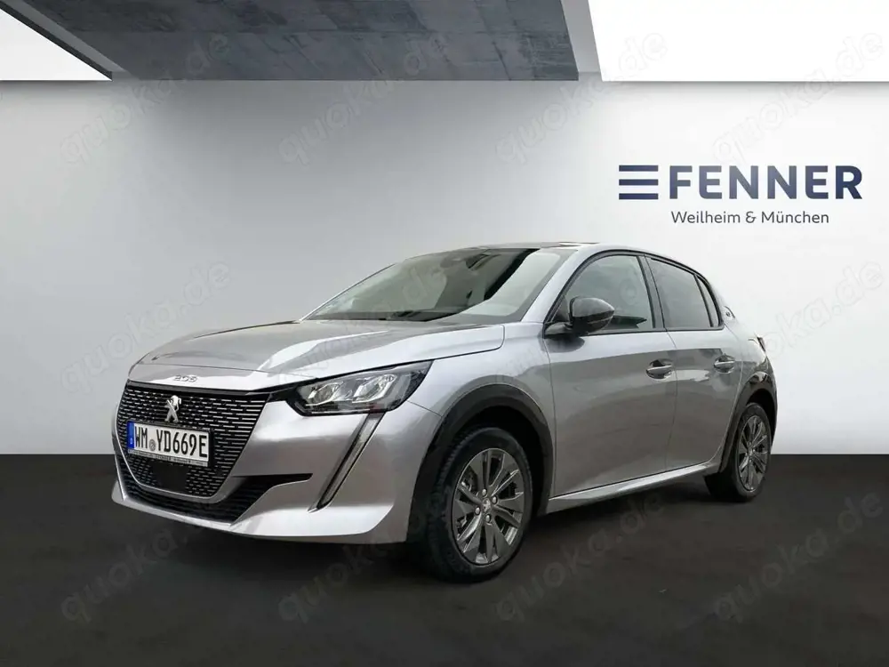 Peugeot 208 e-208 Allure Pack 136 + Navi-SHZ-Keyless +
