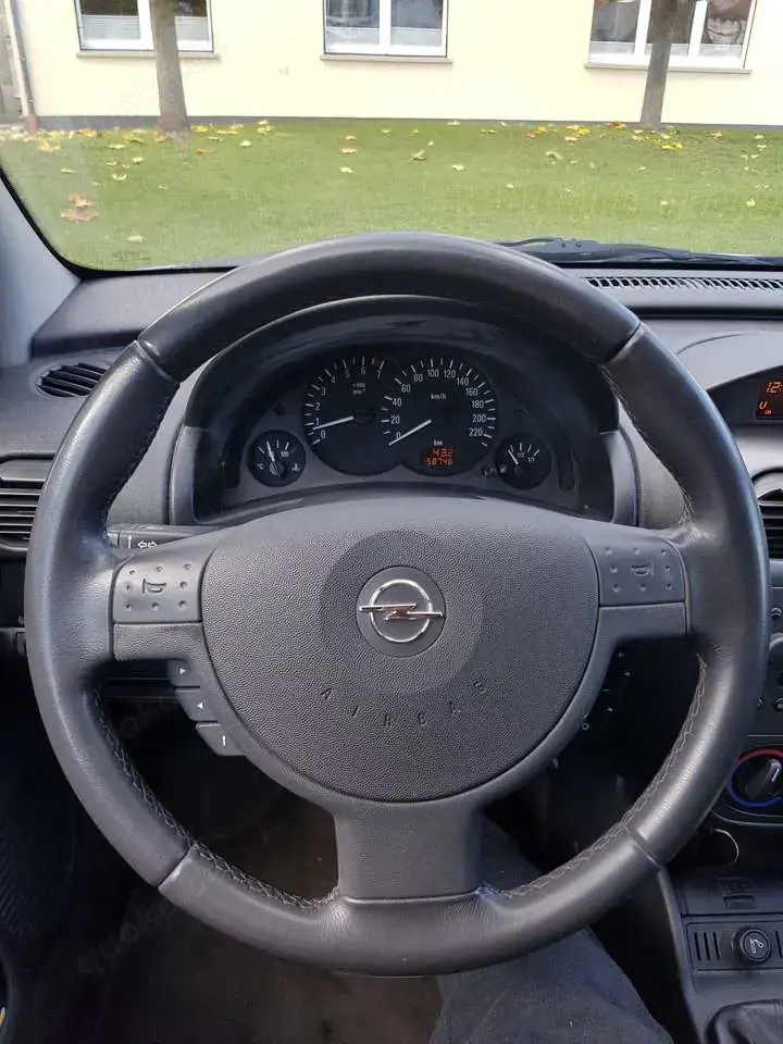 Opel Corsa Corsa 1.2 16V Sport