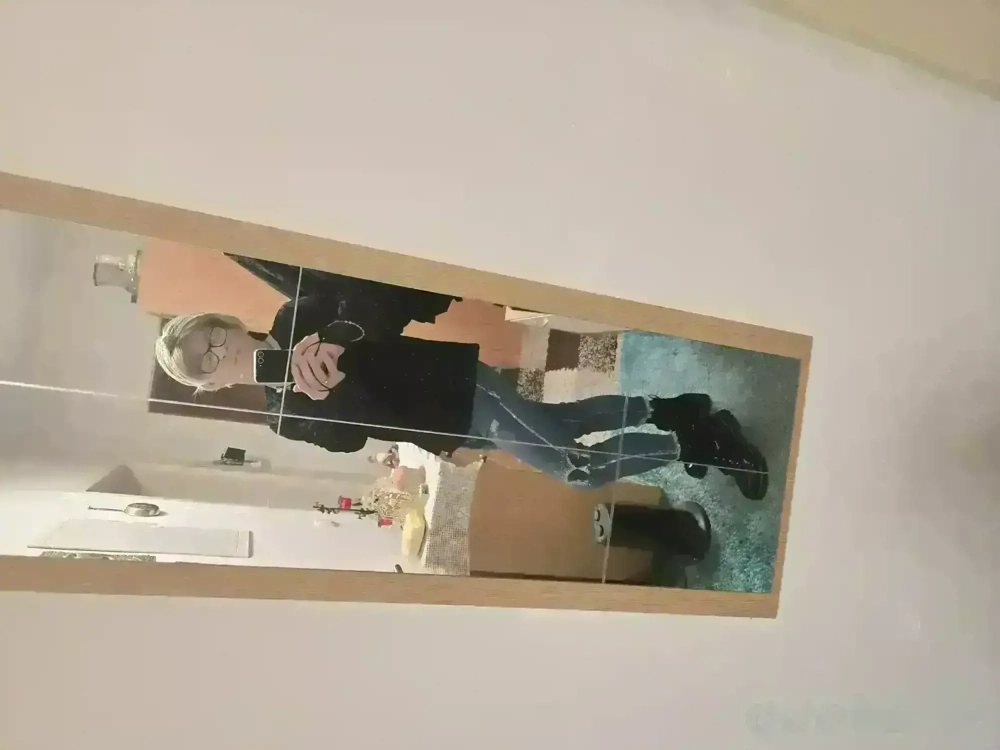 Beziehung oder Freundschaft Andrea sucht 