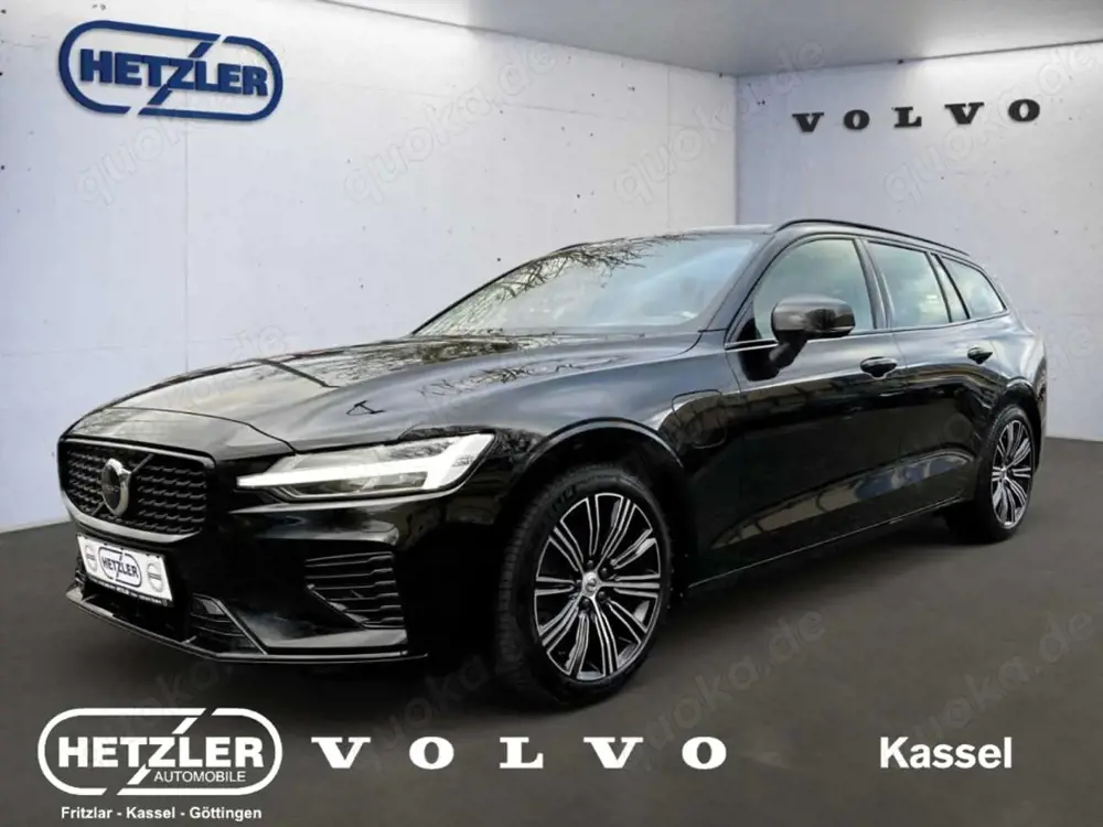 Volvo V60 Kombi Plus Dark Recharge Plug-In Hybrid AWD StandH