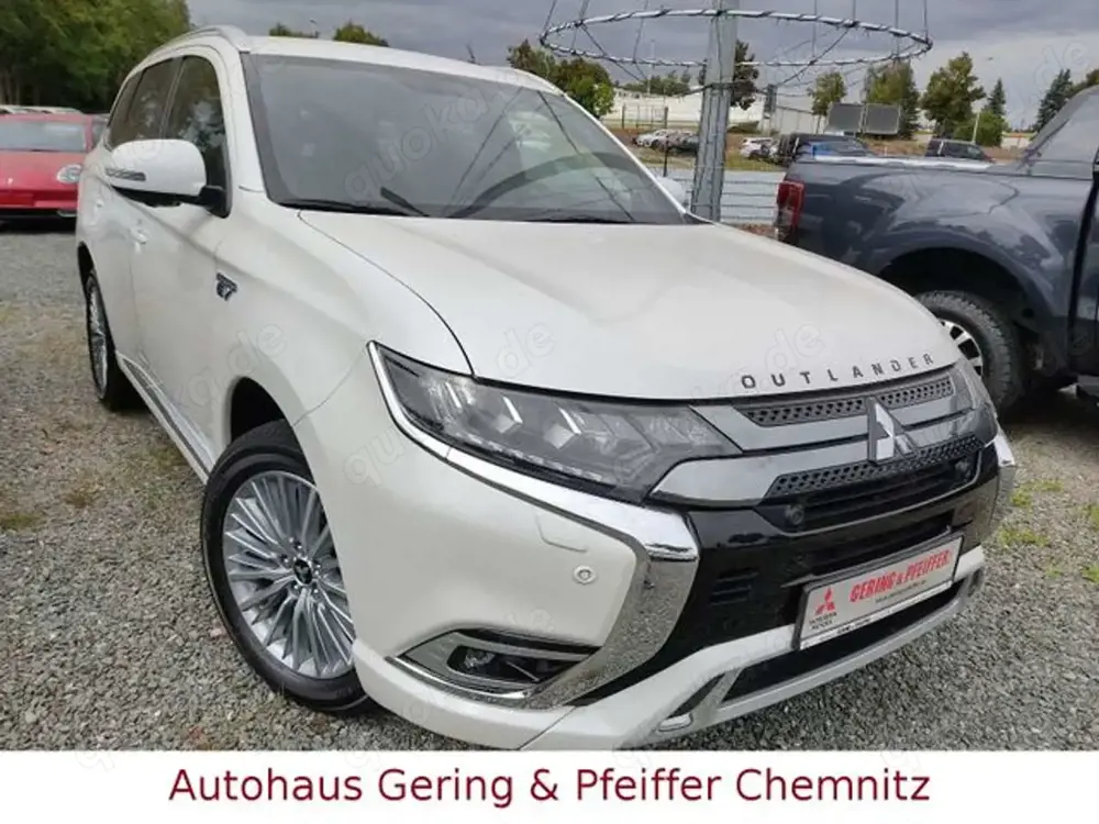 Mitsubishi Outlander PHEV PlugIn Hybrid Spirit+  PHEV Plus Spirit 4WD