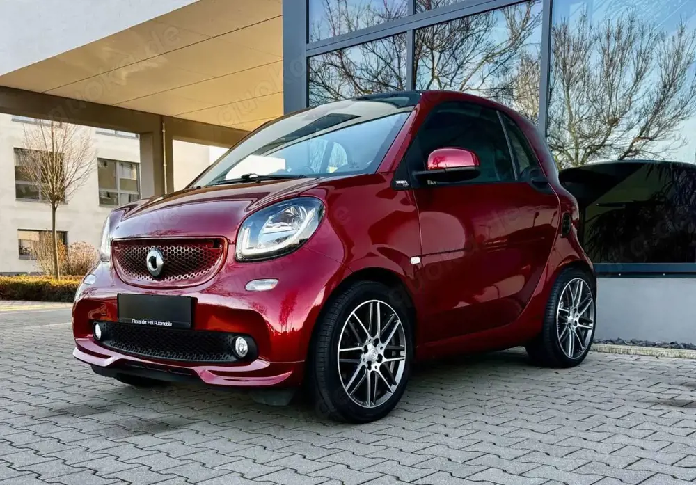 smart forTwo ORIGINAL BRABUS*AUTOMAT*PANO*NAV*SHZ*VOLL