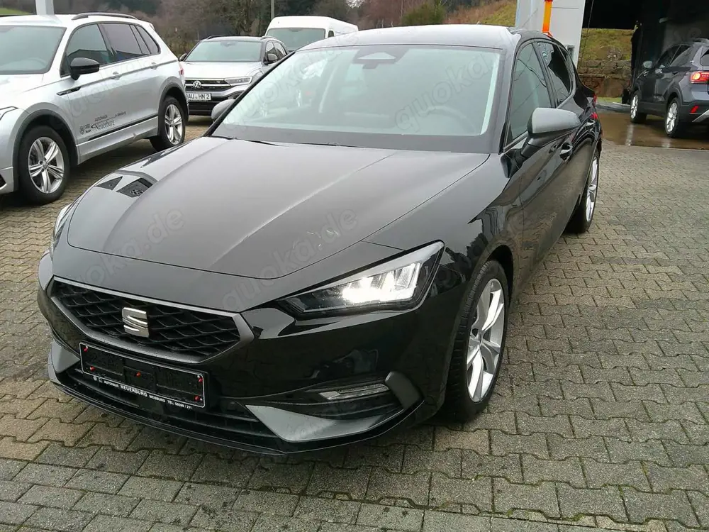 SEAT Leon 1.5 eTSI 85 kW  "FR" DSG