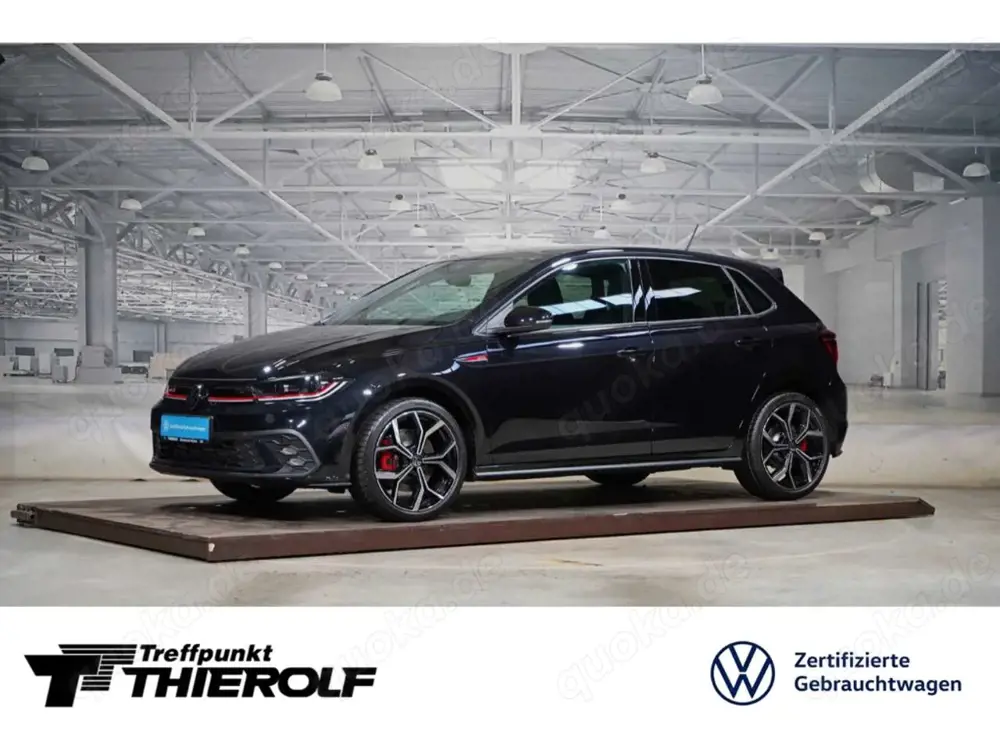 Volkswagen Polo GTI 2.0 TSI PANO Kamera ACC Matrix 18-Zoll