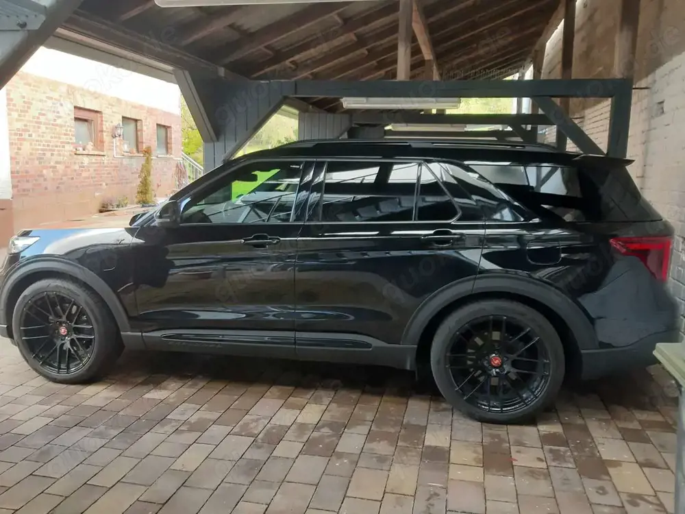 Ford Explorer Explorer EcoBoost Plug-in Hybrid ST-LINE