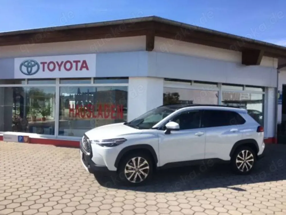 Toyota Corolla Cross Team D 2,0 Hybrid + Premiumpaket