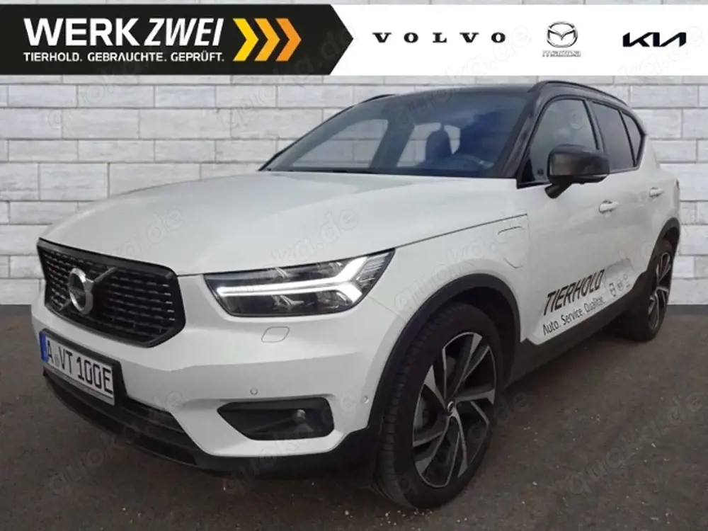 Volvo XC40 T5 R-Design Plug-In Hybrid 2WD Panorama