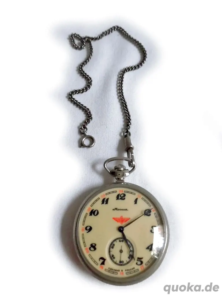 Schöne Taschenuhr von Molnija
