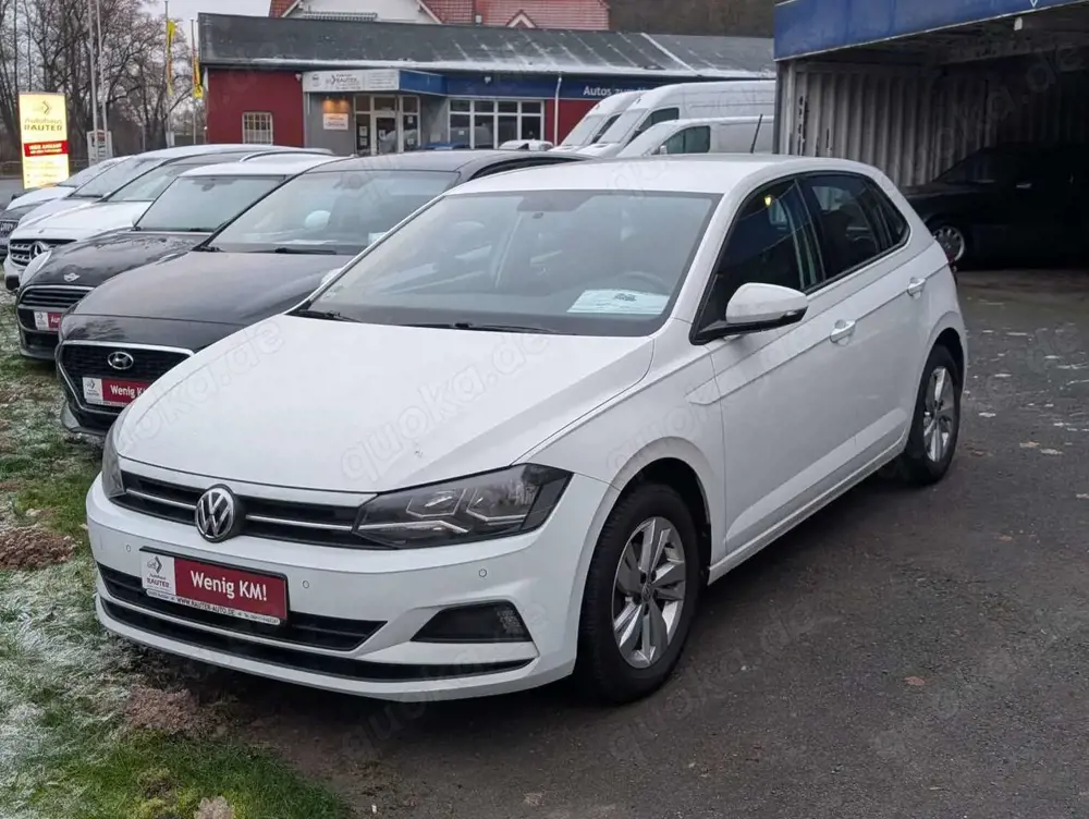 Volkswagen Polo VI 1.0 Comfortline Mod2020 PDC Apple 74tKM!