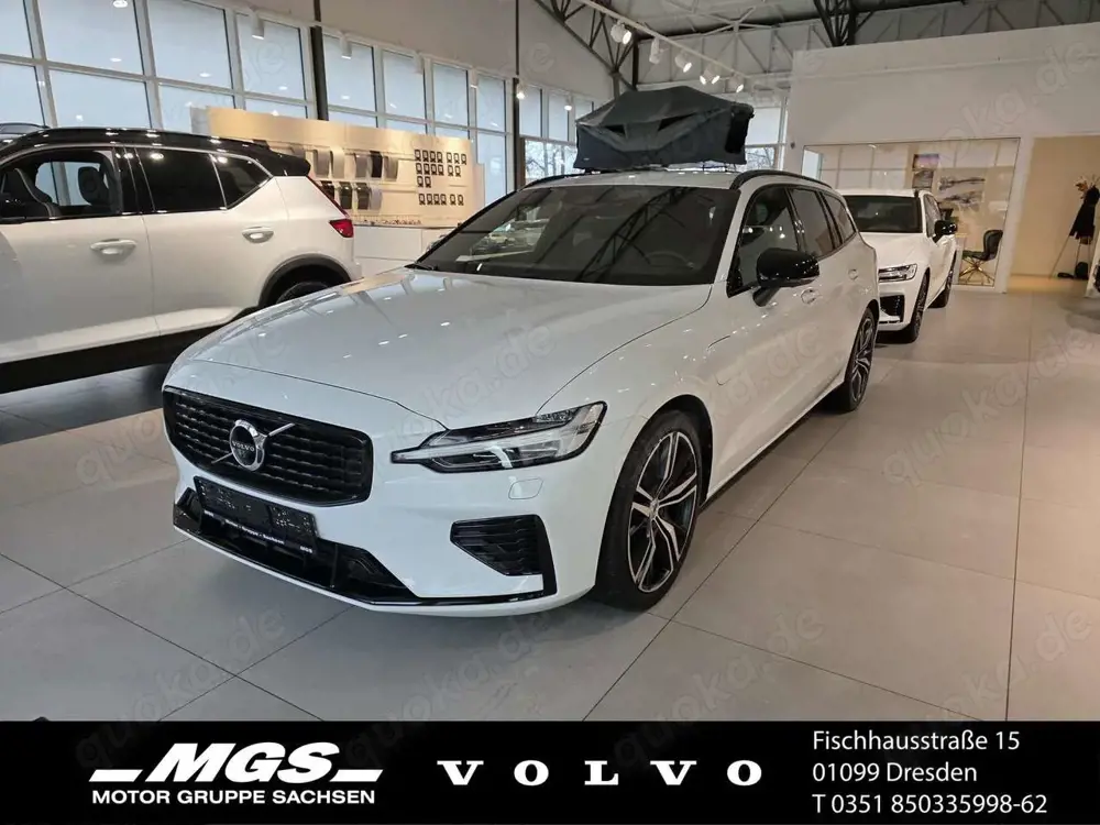 Volvo V60 T6 Recharge Plug-In Hybrid R Design AWD