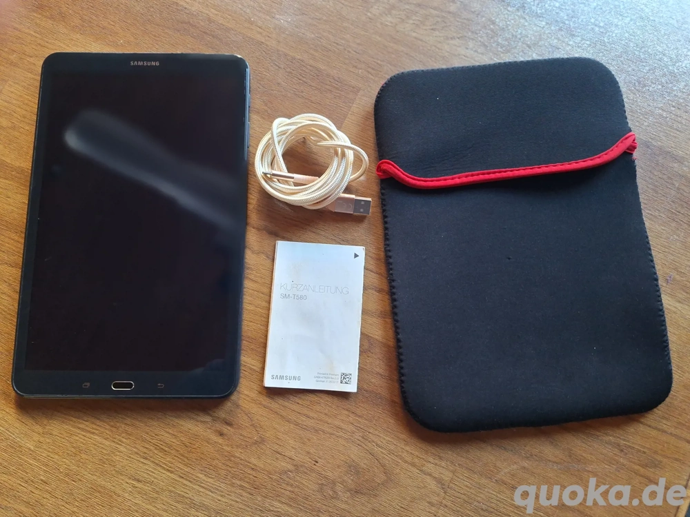 Samsung tablet SM - T580 - 32GB - mit Schutzhülle - Schutztasche -