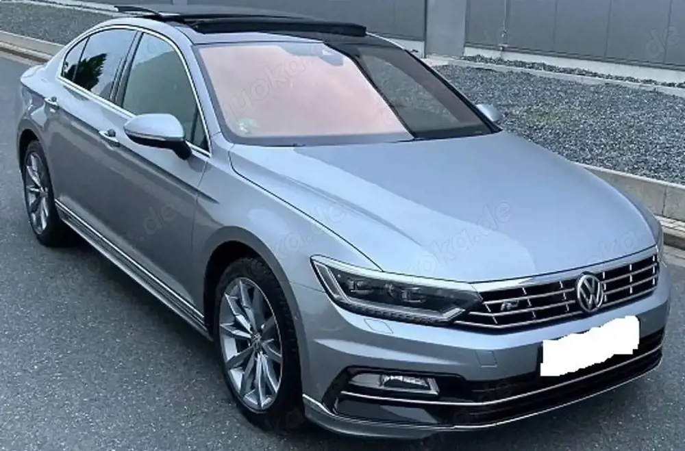 Volkswagen Passat Passat 2.0 TDI SCR 4Motion*NEU 73,250€*R-Line*Standheiz*AHK*Pano*Kamera*LED*Navi*L