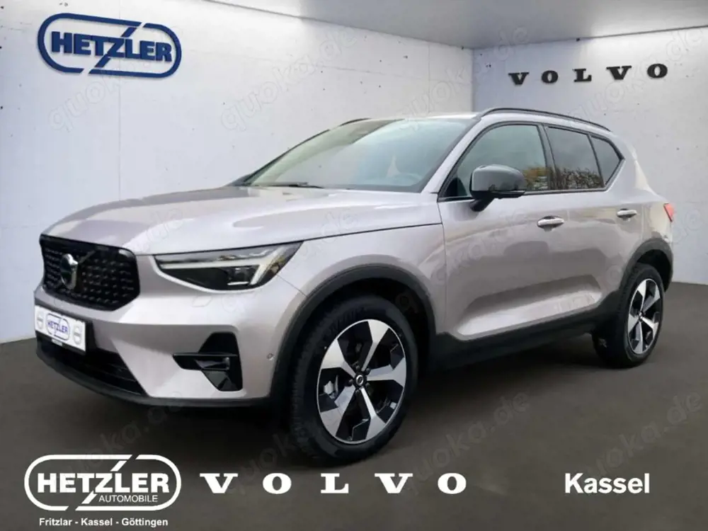 Volvo XC40 B3 Ultra Dark UVP:  55.490€ StandHZG Leder Memory