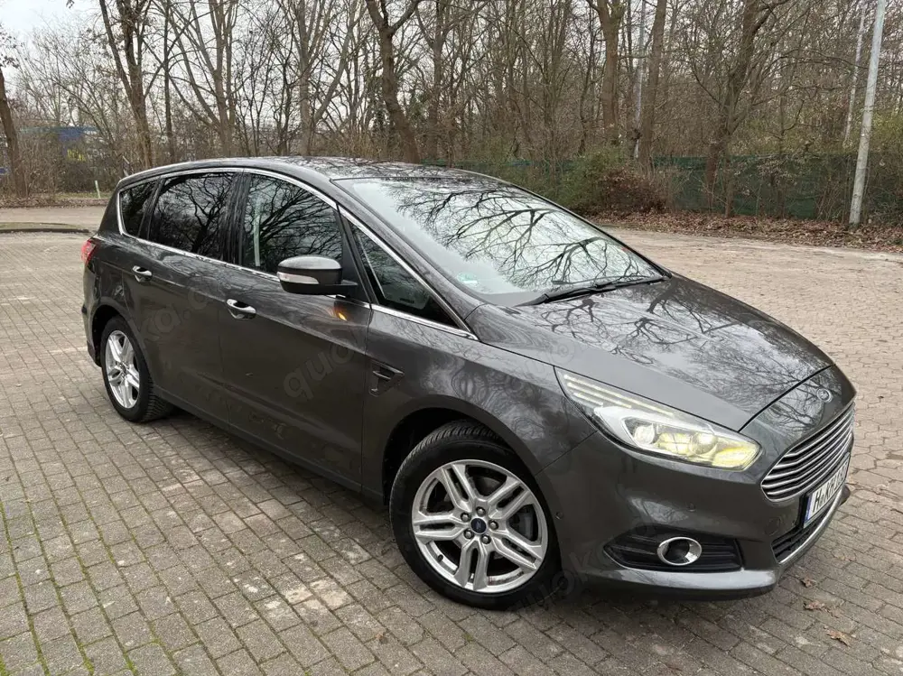 Ford S-Max S-Max Titanium Eco Boost Automatik 7-Sitzer Navi