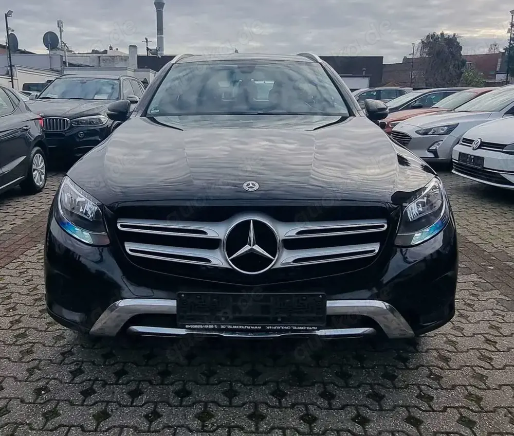 Mercedes-Benz GLC 350 d 4Matic-1HD-NAVI-TEMPOMA-SITZHZ-GARANTI