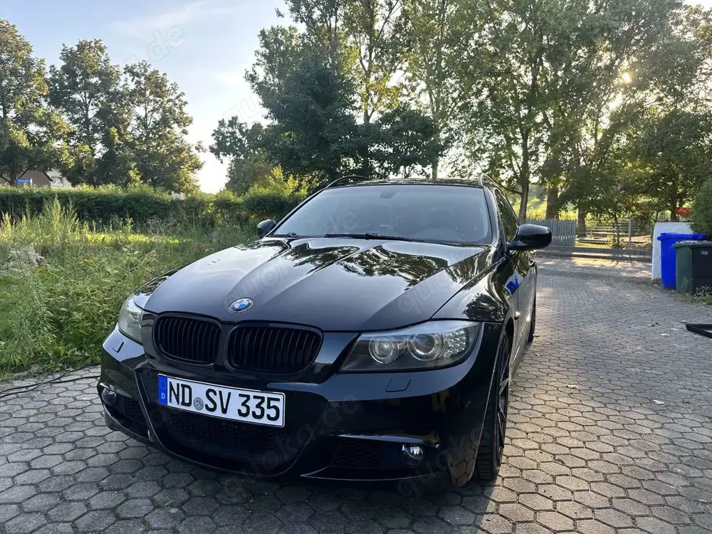 BMW 335 335i