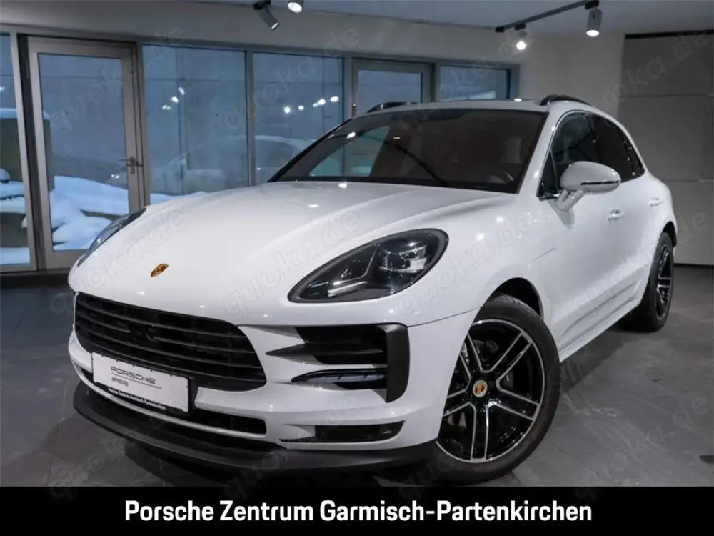 Porsche Macan Memory SHZ hinten StandHZG LenkradHZG