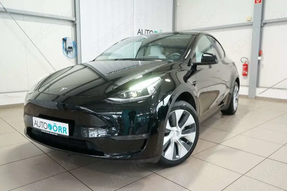 Tesla Model Y Long Range Dual Motor AWD Autonm. Fahren
