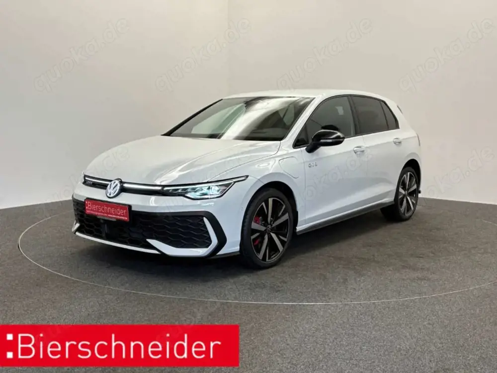 Volkswagen Golf 8 1.5 TSI eHybrid DSG GTE BLACK Style ALU LED KAME