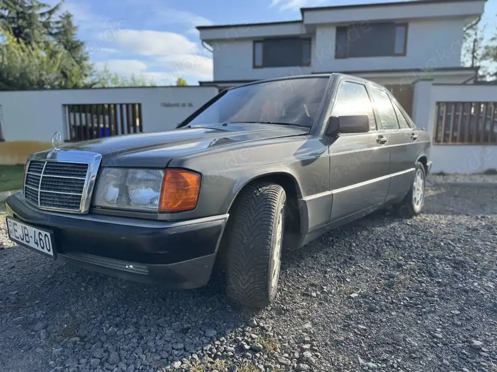 Mercedes-Benz 190 E 2.0