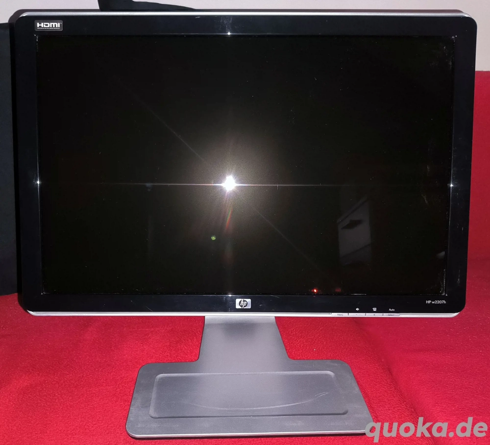 HP w2207h Retro Gaming Monitor
