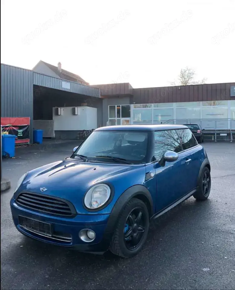 MINI Cooper Erste Hand, 8Fachbereift, Top Zustand, 01636394105