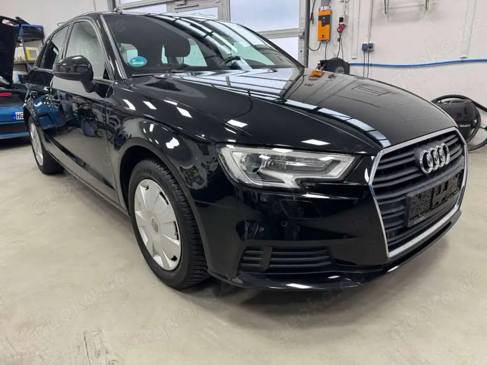Audi A3 Sportback basis Automatik