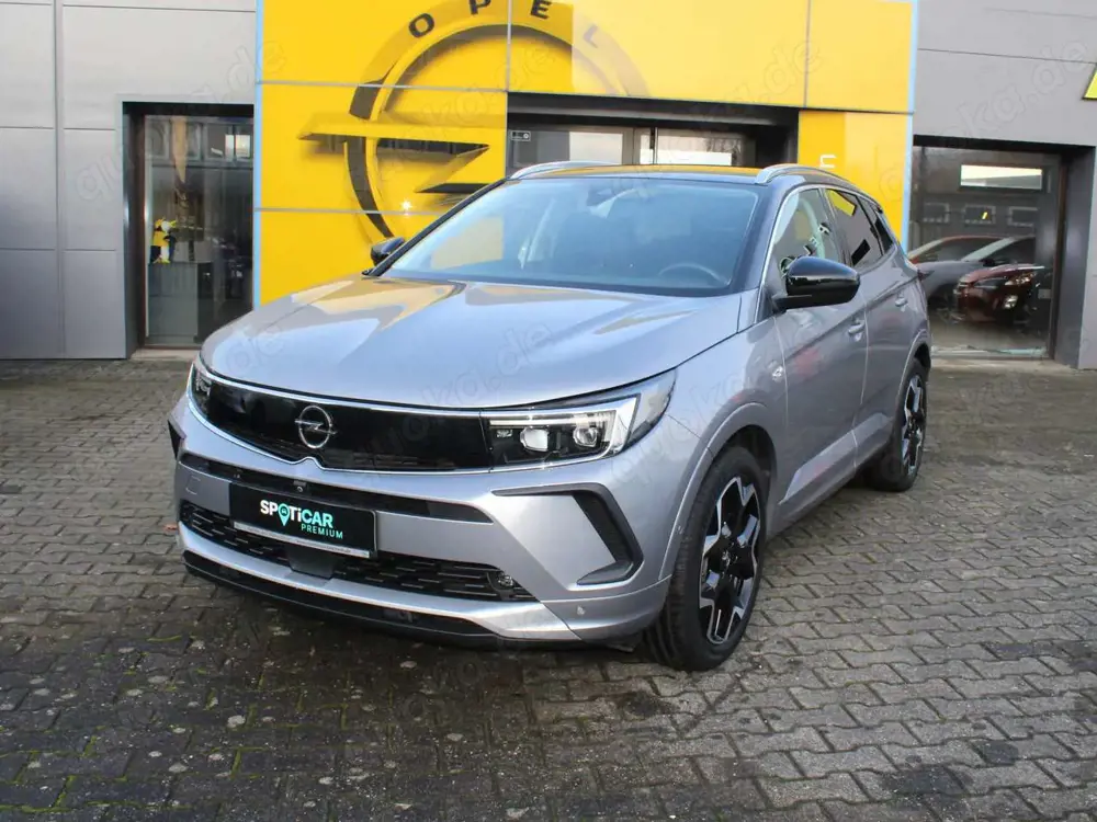 Opel Grandland Ultimate Plug-in-Hybrid 4
