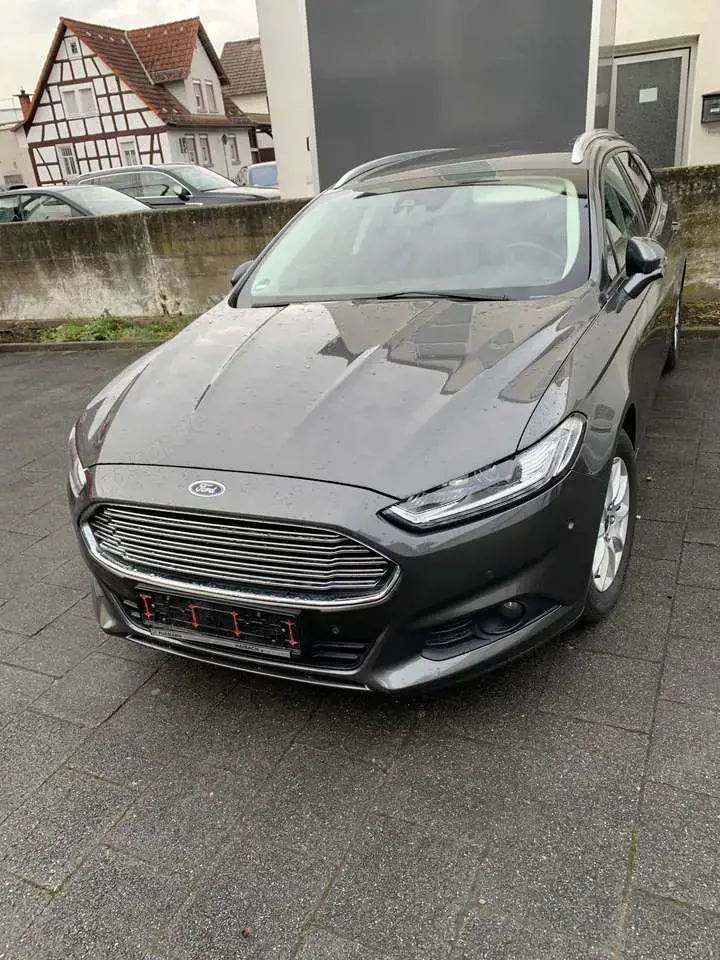 Ford Mondeo Mondeo AWD Allrad Kombilimousine 2,0 Diesel