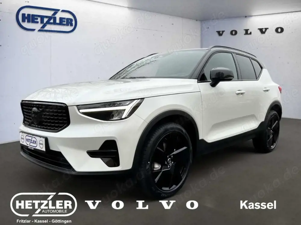 Volvo XC40 B3 Plus Black Edition AHK Digitales Cockpit Memory