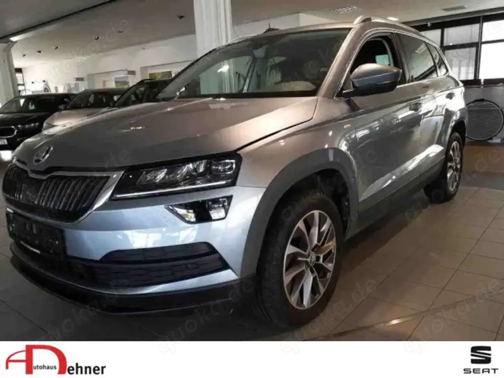 Skoda Karoq Clever 1.5 TSI DSG ACC+RKAM+CARPLAY+NAVI Klima