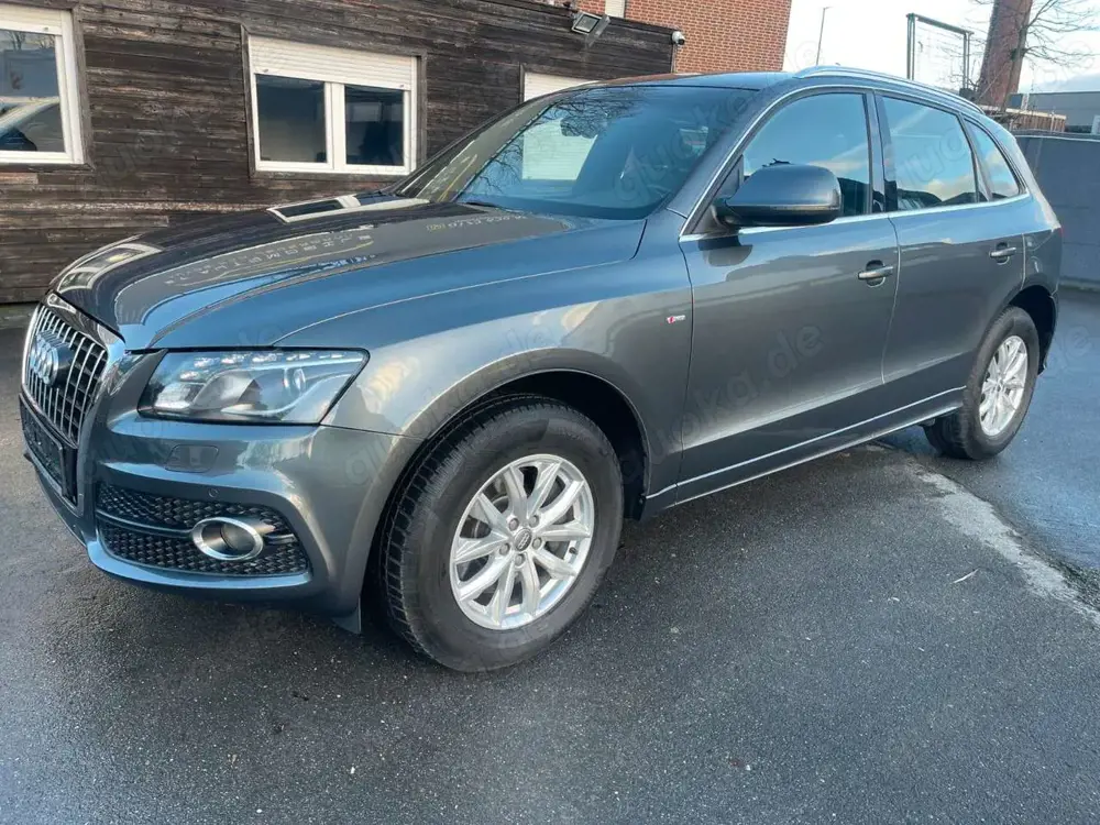 Audi Q5 3.0 TDI quattro Sline*RFK*AHK*XENON*SZHZ*NAVI