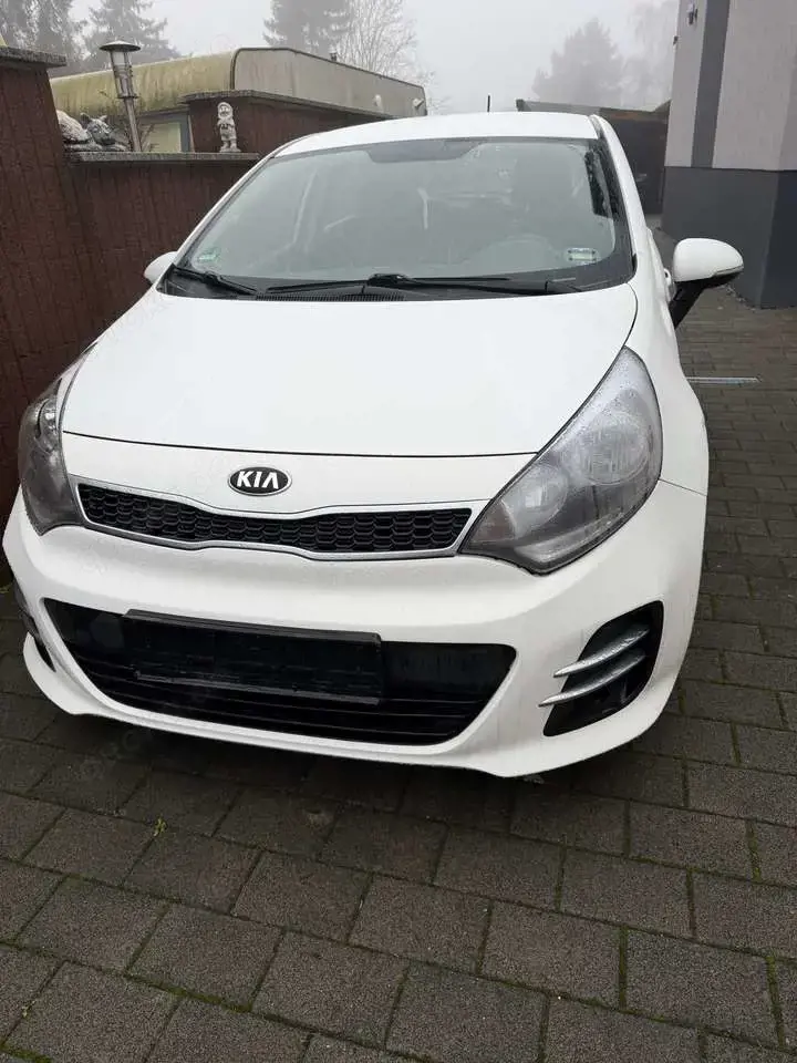 Kia Rio 1.4 Automatik